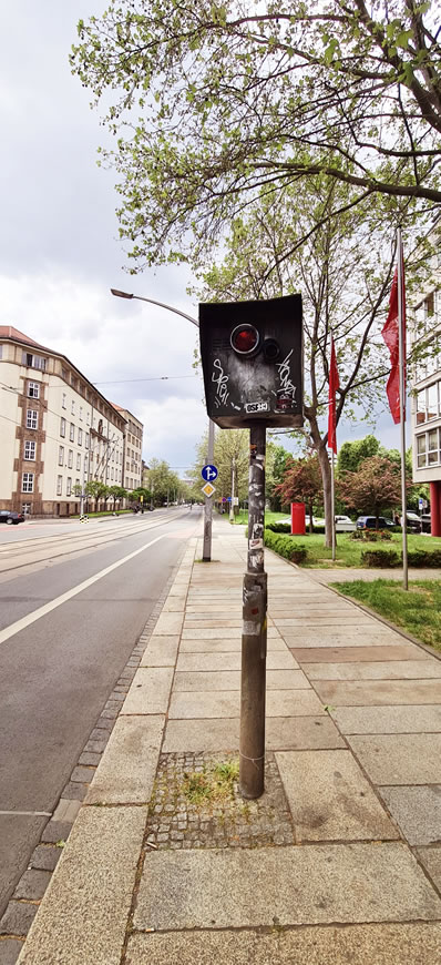 Detailansicht Blitzer Gntzstrasse Dresden 30